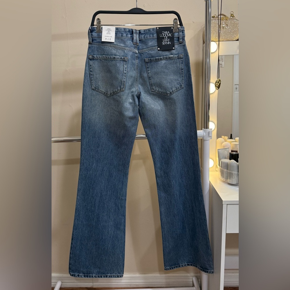 ZARA x Ludovic de Saint Sernin Low Rise Flare Jeans
Size EUR 36 / US 4 - Picture 5 of 15
